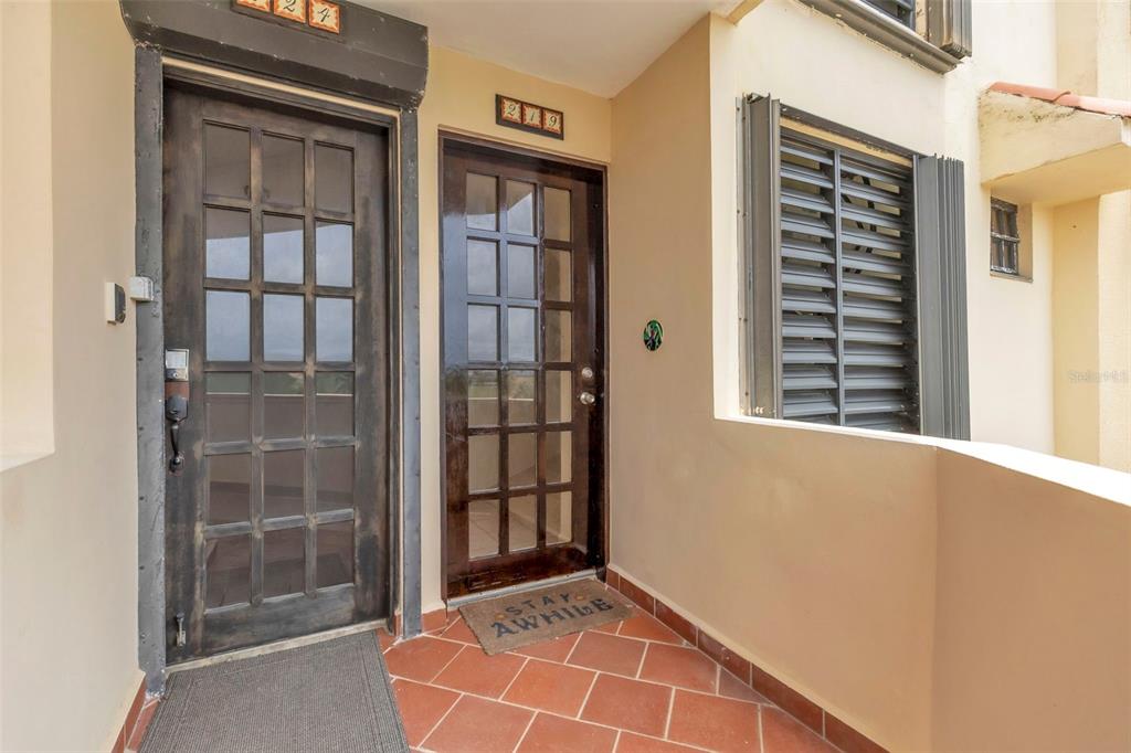 190 CANDELERO DR UNIT 219