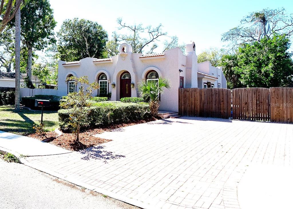 714 29TH STREET W