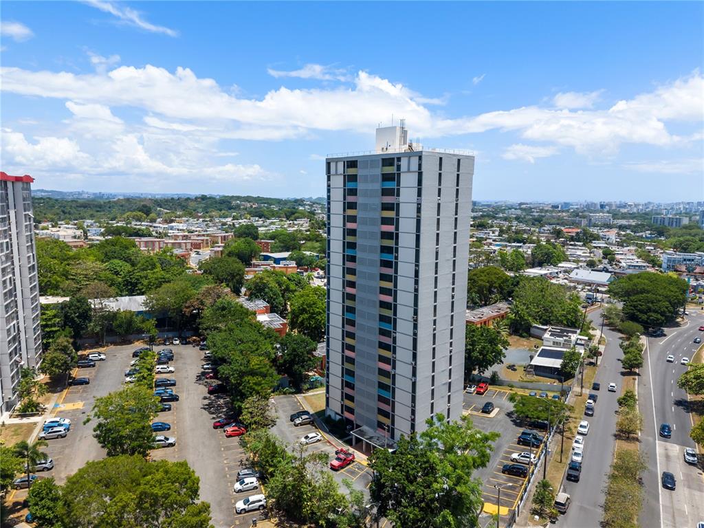 3015 ALMONTE ST. COND. GUARIONEX APT. 304