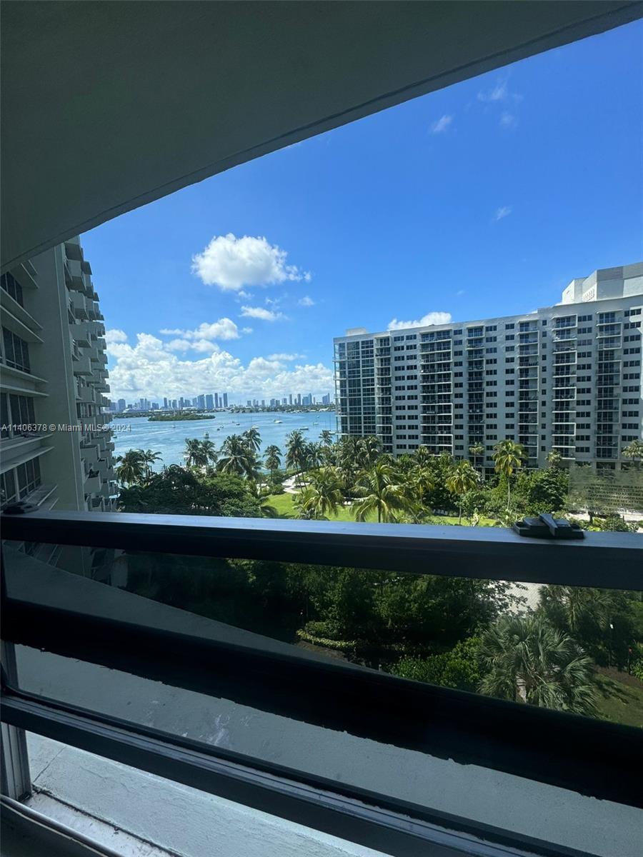 1500 Bay Rd # 856S, Miami Beach FL 33139