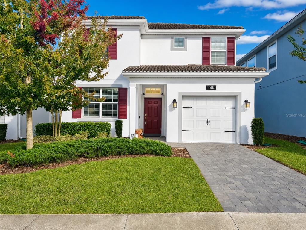 1585 FLANGE DRIVE