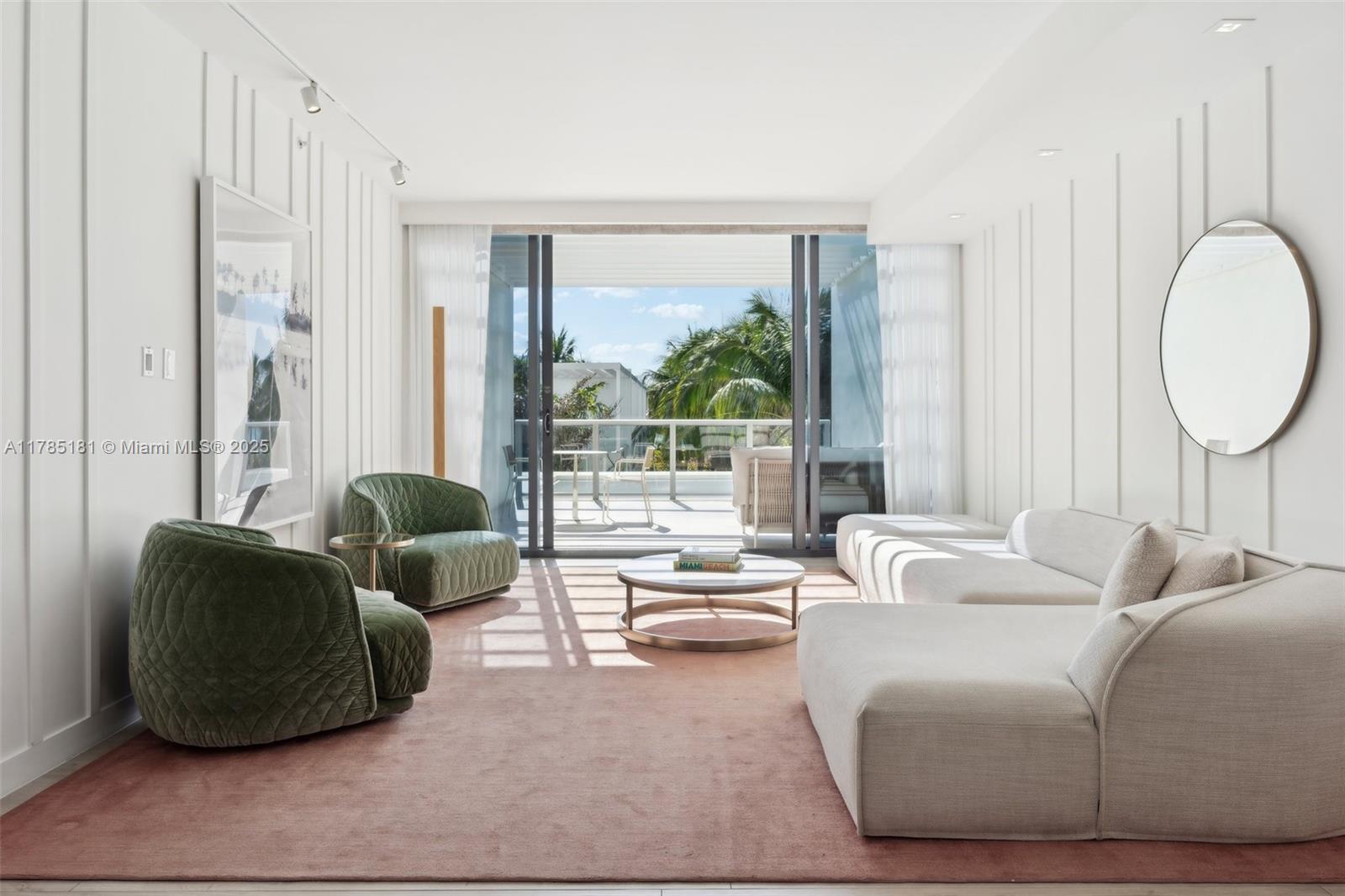2201 Collins Ave # 336, Miami Beach FL 33139