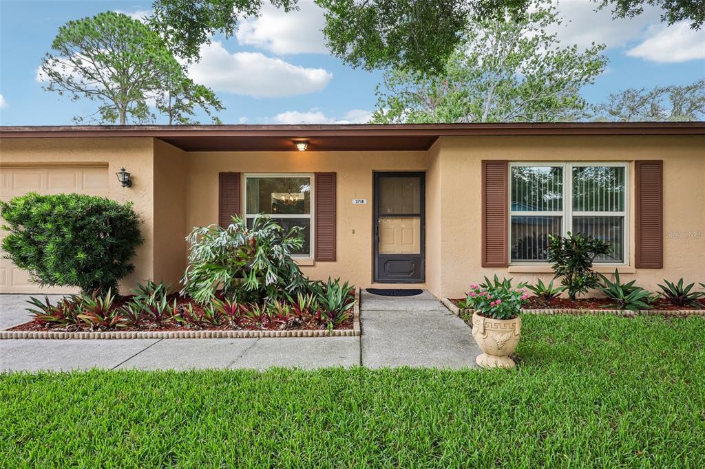3718 SAND PEBBLE DRIVE, VALRICO, FL — photo 2 of 30