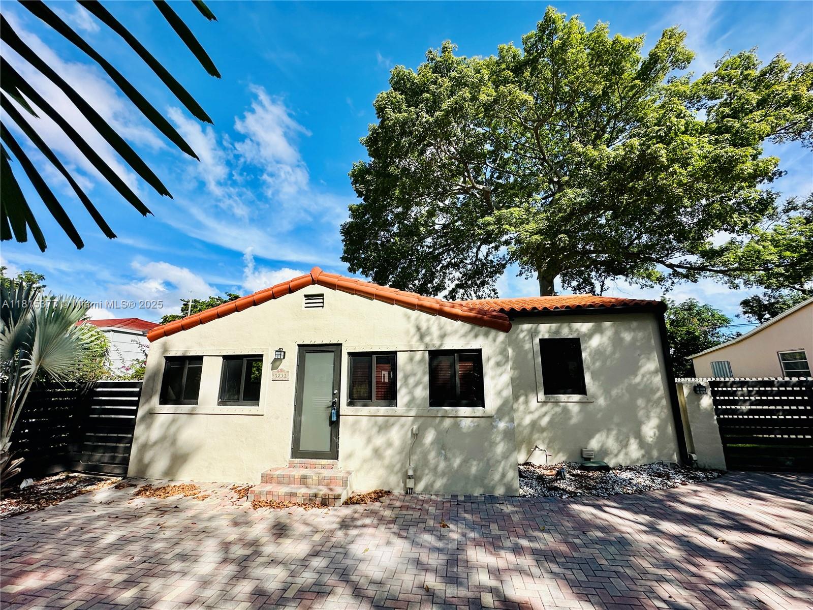 5231 SW 5th Ter, Miami FL 33134