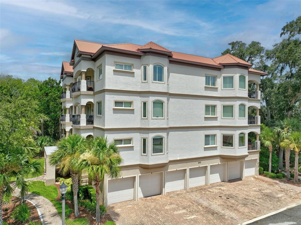 200 CEDAR COVE UNIT 205