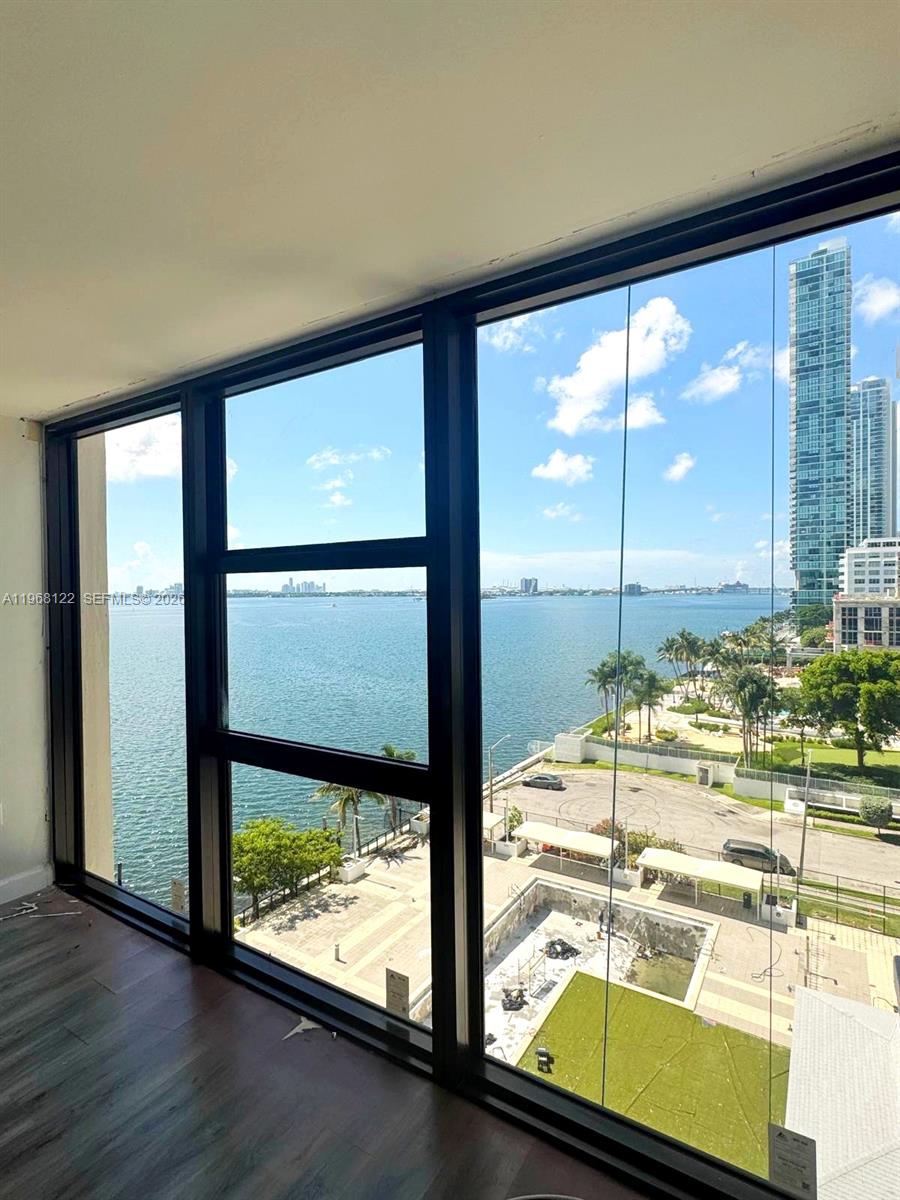 600 NE 36th St # 820, Miami FL 33137