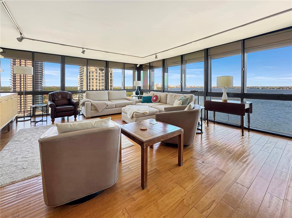 3301 BAYSHORE BOULEVARD UNIT 2003D