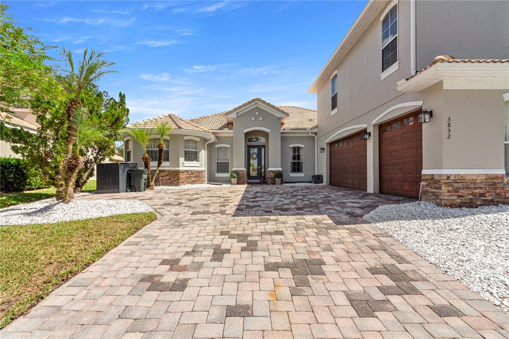 3852 SHORESIDE DRIVE