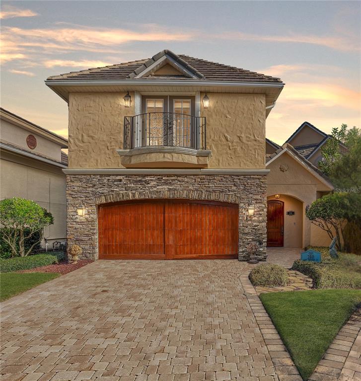 280 LAKE BRITTANY COURT