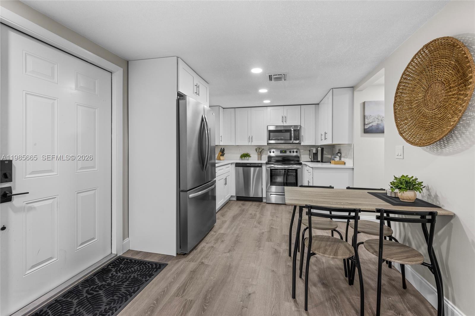 6674 4th, Jupiter FL 33458, JUPITER, FL — photo 2 of 15