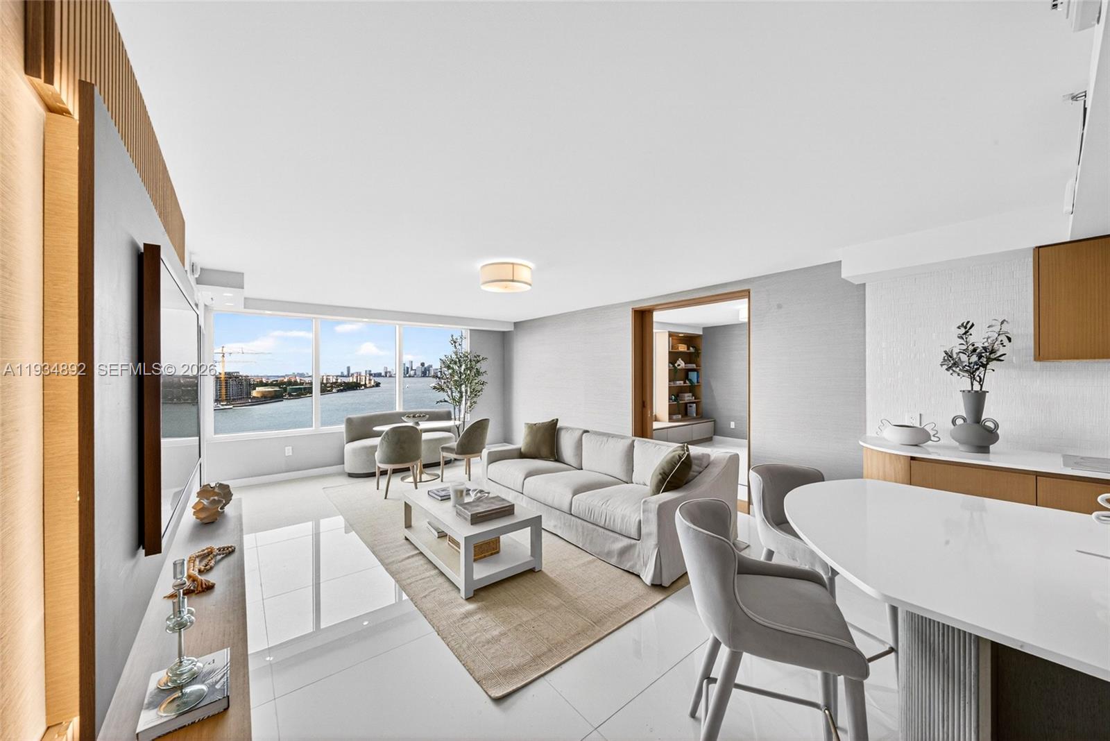 400 S Pointe Dr # 1501, Miami Beach FL 33139
