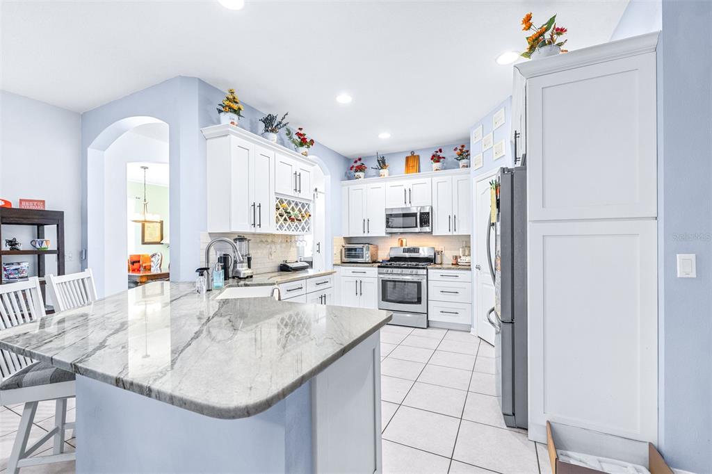 16320 BRIDGEWALK DRIVE, LITHIA, FL — photo 3 of 30
