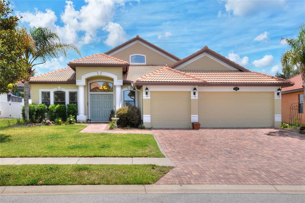 3935 SUNSET LAKE DRIVE