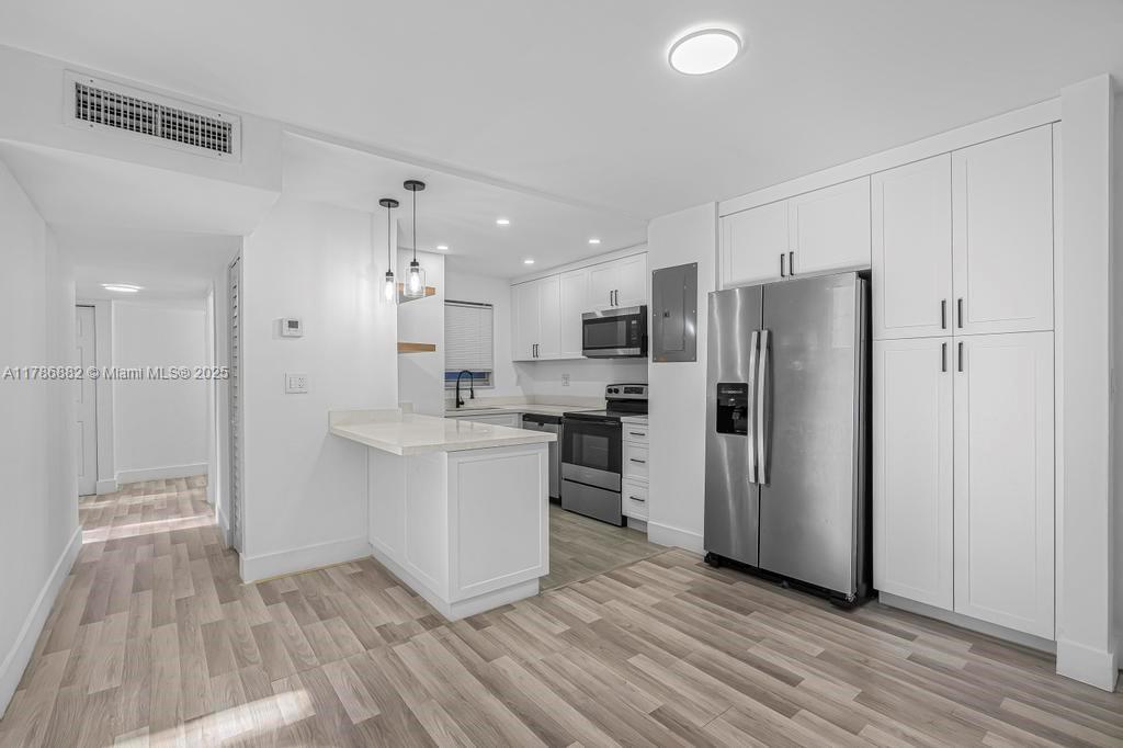 110 Fontainebleau Blvd # 202, Miami FL 33172