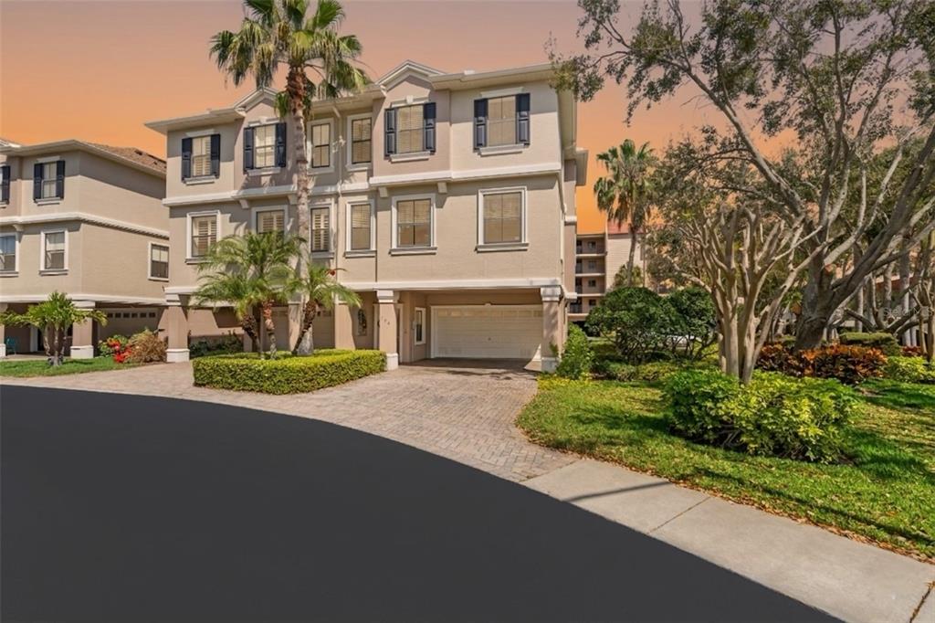 606 BELLA LOOP UNIT 2, DUNEDIN, FL — photo 2 of 30