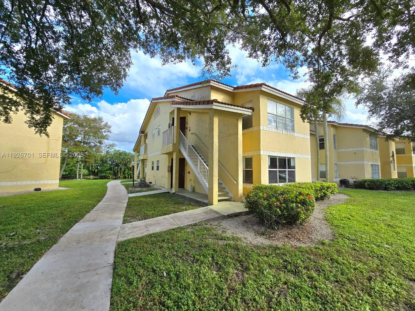 13060 Vista Isles Dr # 212, Sunrise FL 33325