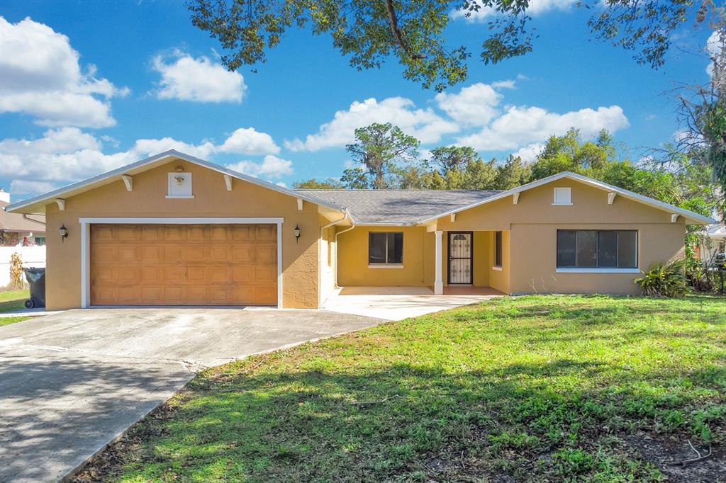 1137 N CHICKASAW TRAIL