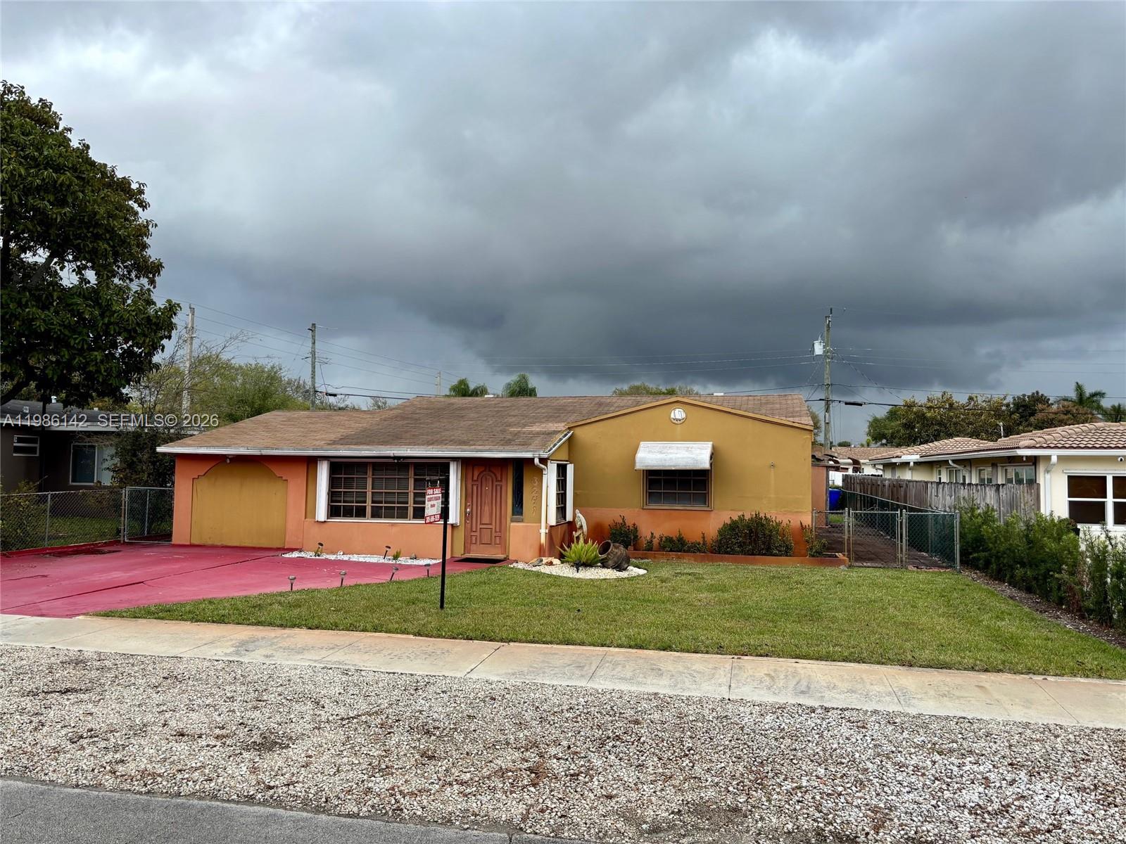 3241 Arthur Ter, Hollywood FL 33021