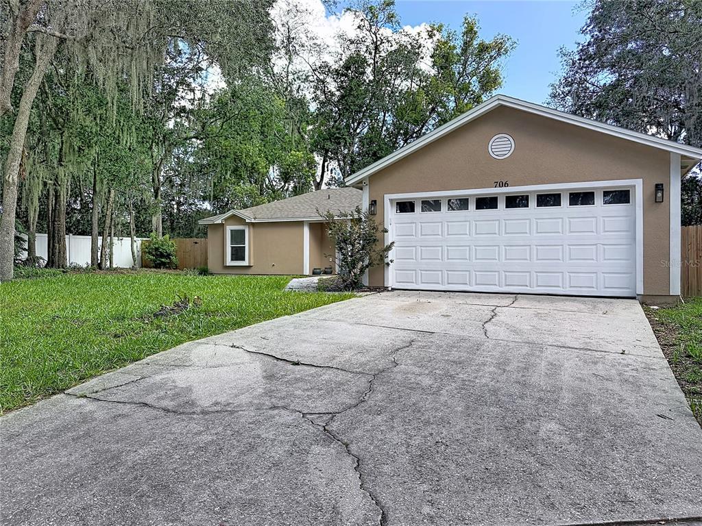706 OLD CREEK COURT