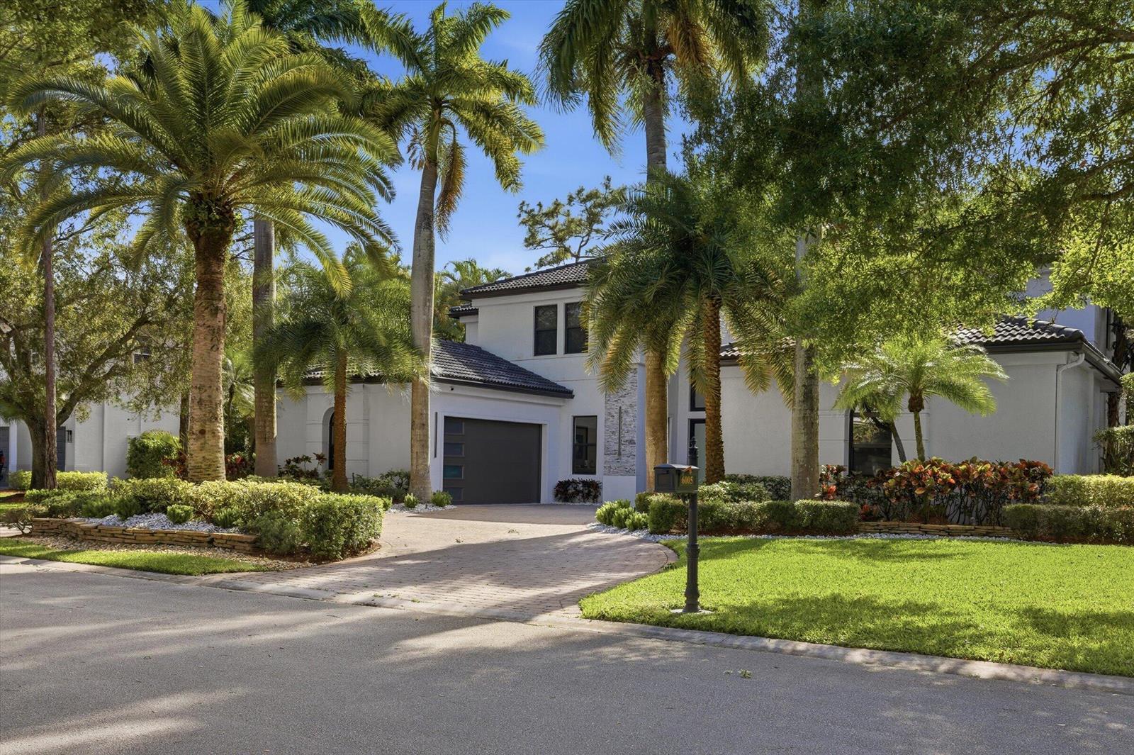 6005 Pinewood Avenue, Parkland FL 33067