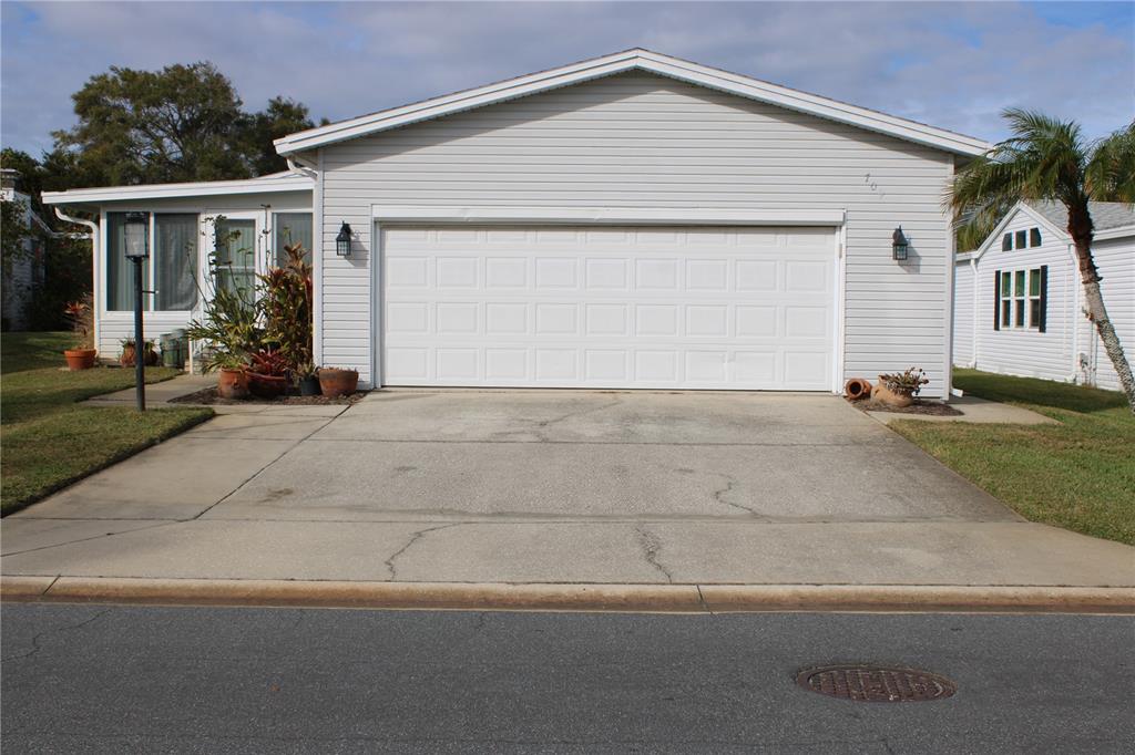 709 HELMSMEN LANE