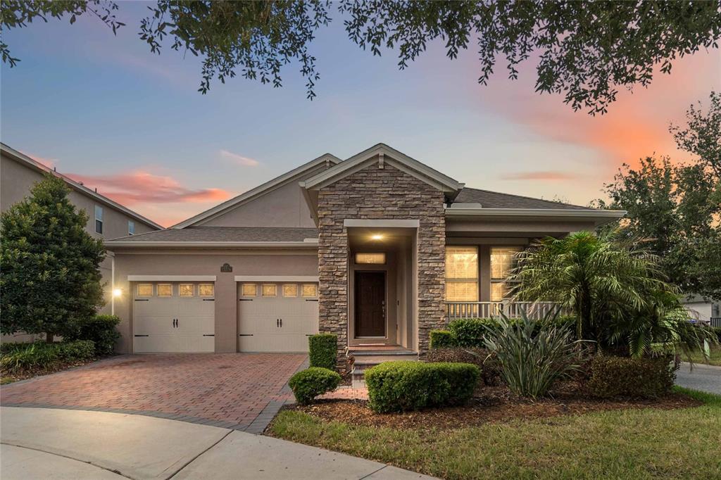 15518 FOUNTAIN COVE COURT