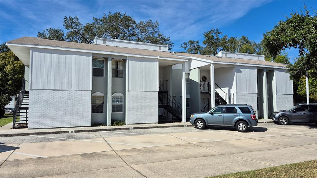 3807 N OAK DR UNIT D42