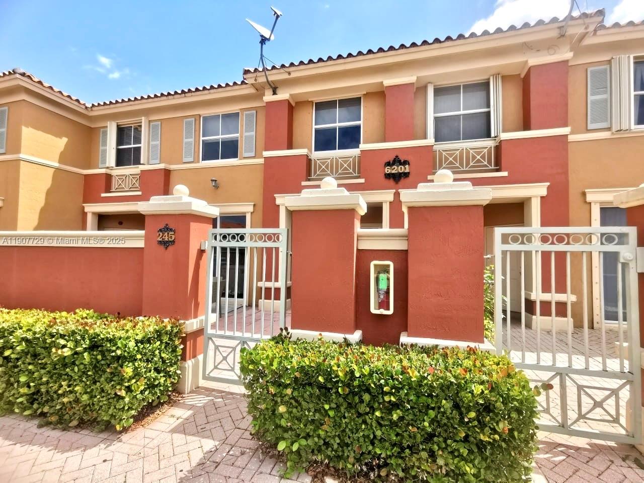 6201 NW 114th Pl # 245, Doral FL 33178