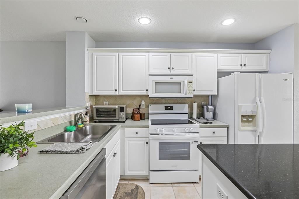 4864 TUSCAN LOON DRIVE, TAMPA, FL — photo 5 of 28