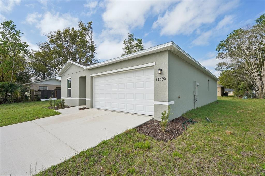 14890 SW 38TH CIRCLE, OCALA, FL — photo 2 of 30