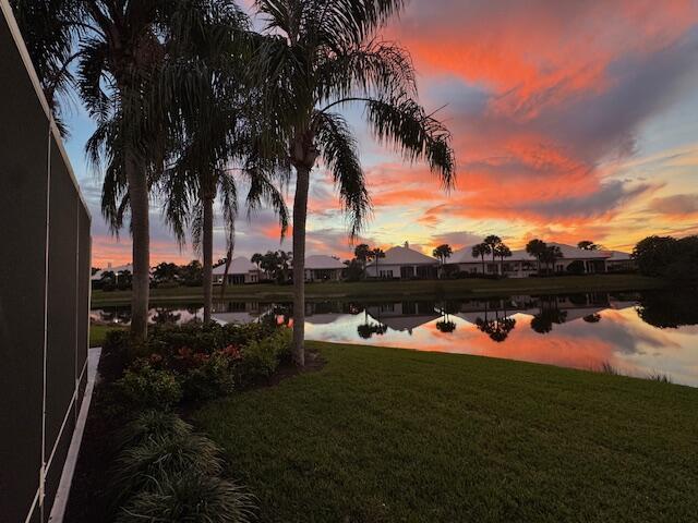 VERO BEACH, FL — photo 2 of 30