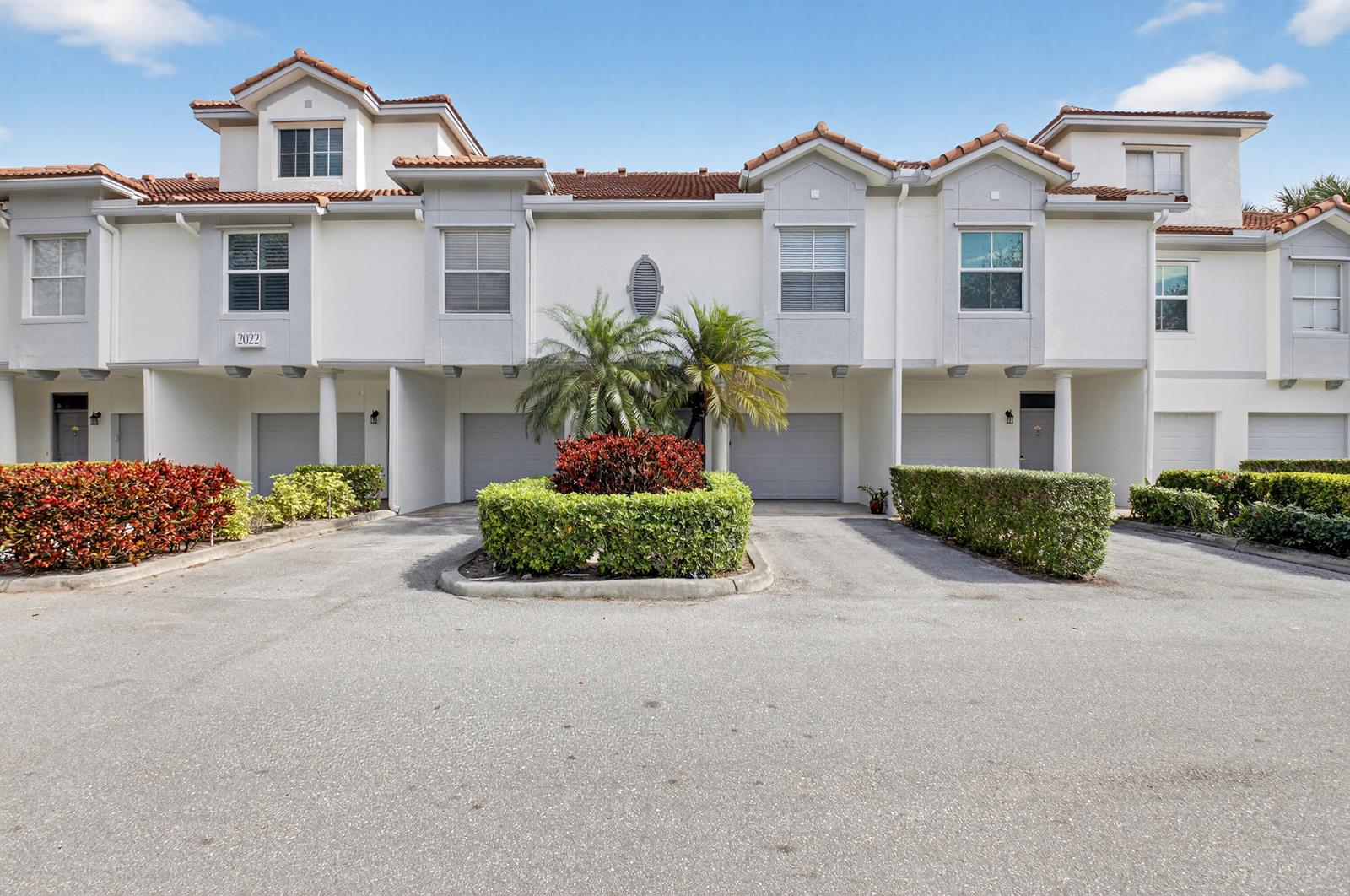 2022 Alta Meadows Lane # 607, Delray Beach FL 33444