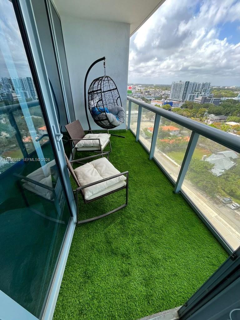601 NE 36th St # 1305, Miami FL 33137