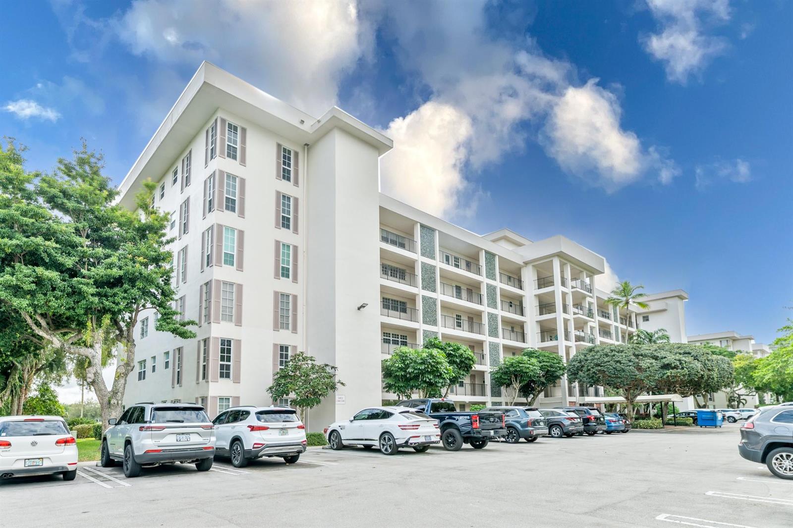 2950 N Palm Aire Drive # 401, Pompano Beach FL 33069