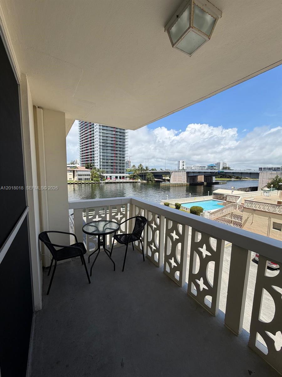 1817 S Ocean Dr # 319, Hallandale Beach FL 33009
