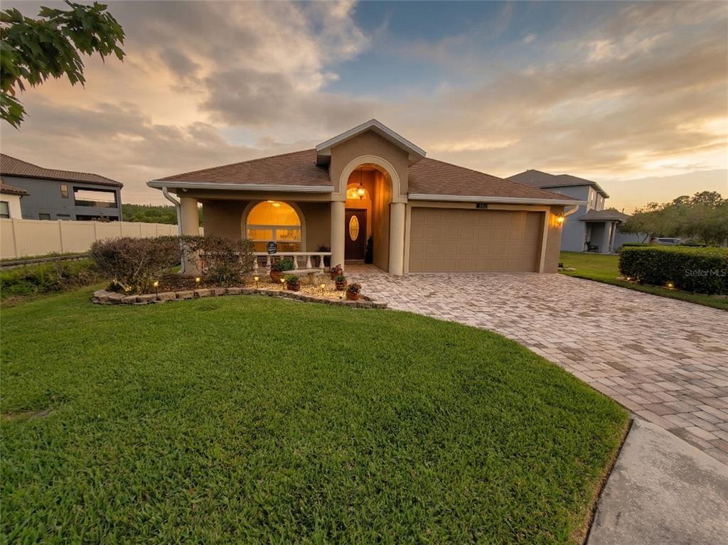 1001 TORREYA WAY