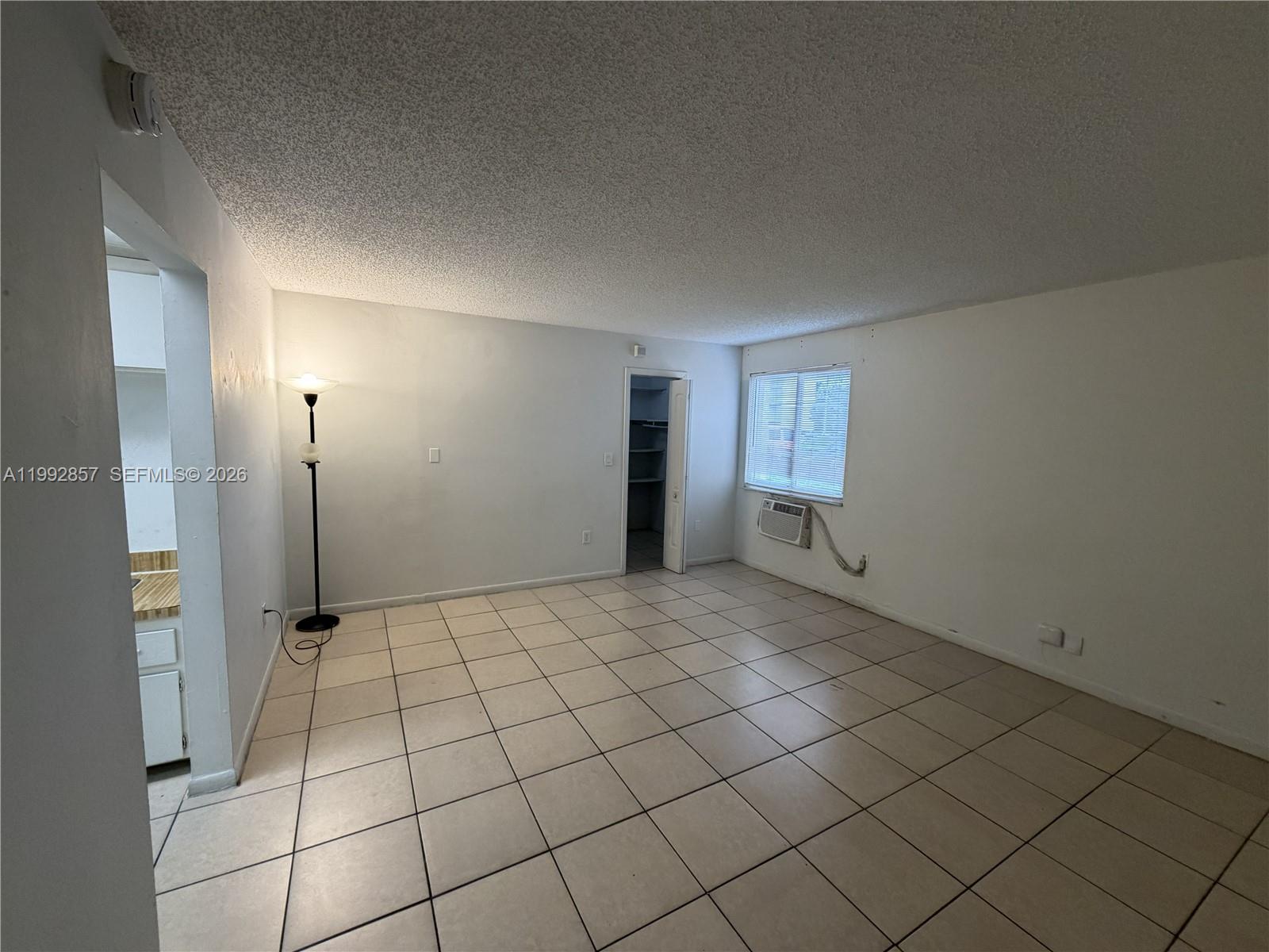 7010 NW 186th St # 121A, Hialeah FL 33015