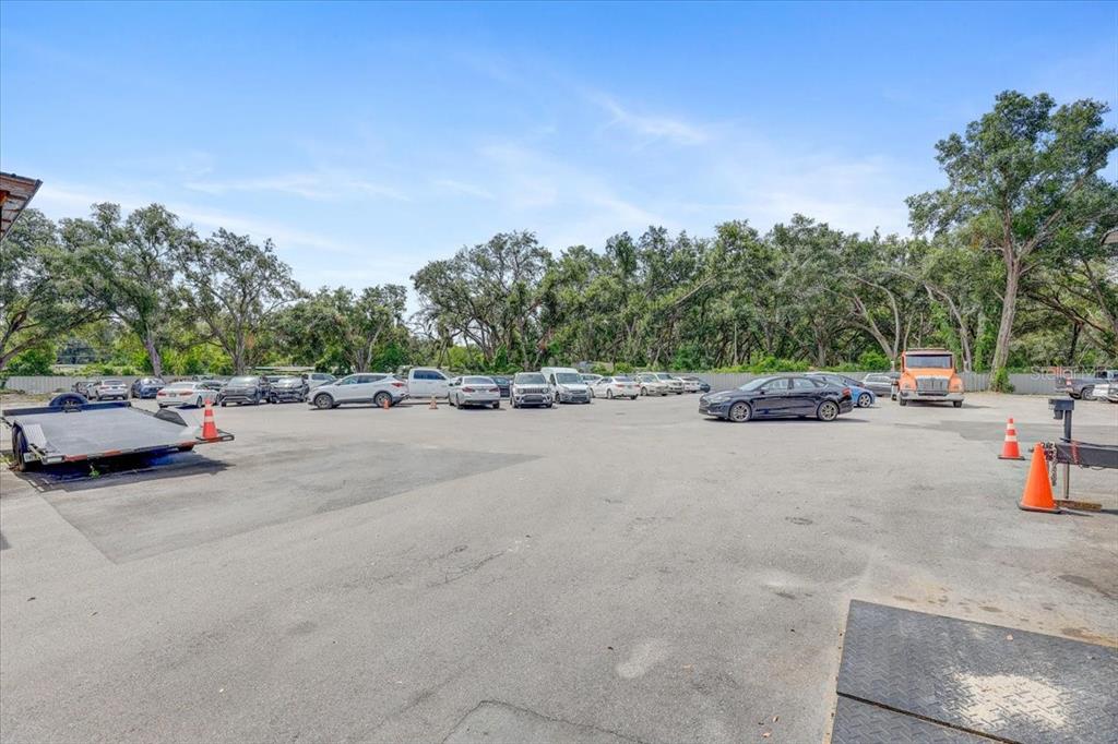 11325 E 92 HIGHWAY, SEFFNER, FL — photo 5 of 30