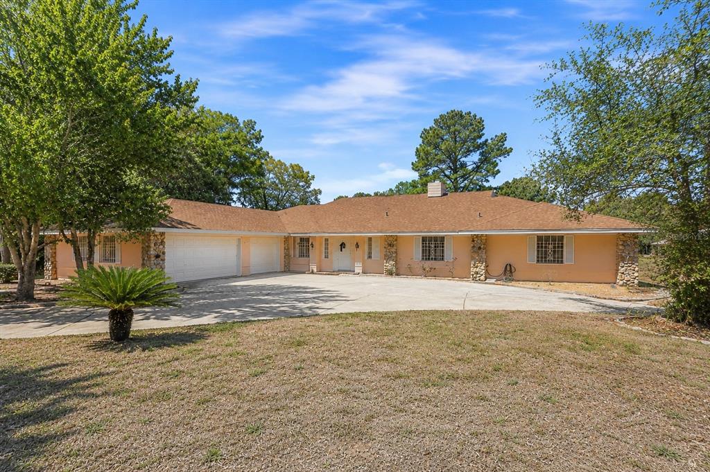1352 ERROL PARKWAY