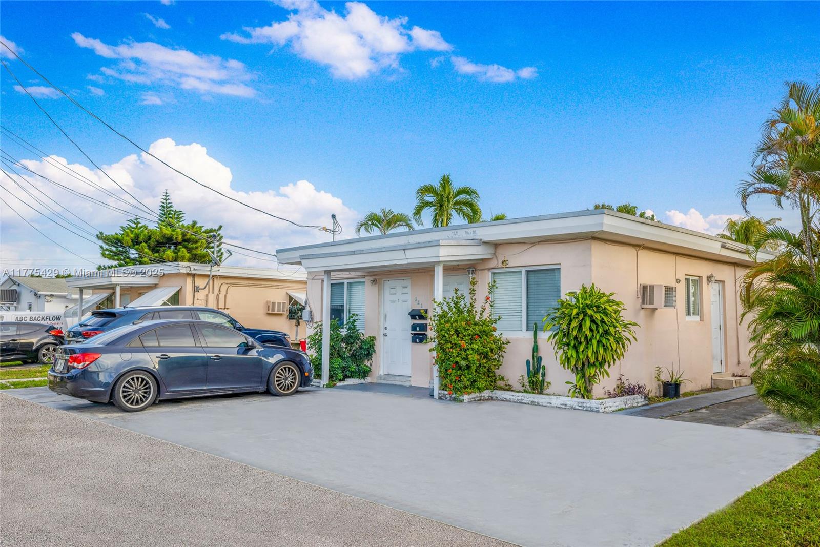 326 NE 6th St # 6, Hallandale Beach FL 33009