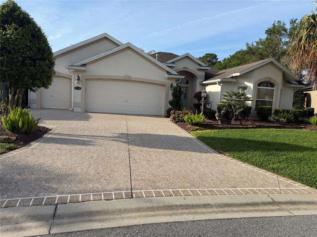 17318 SE 85TH WILLOWICK CIRCLE