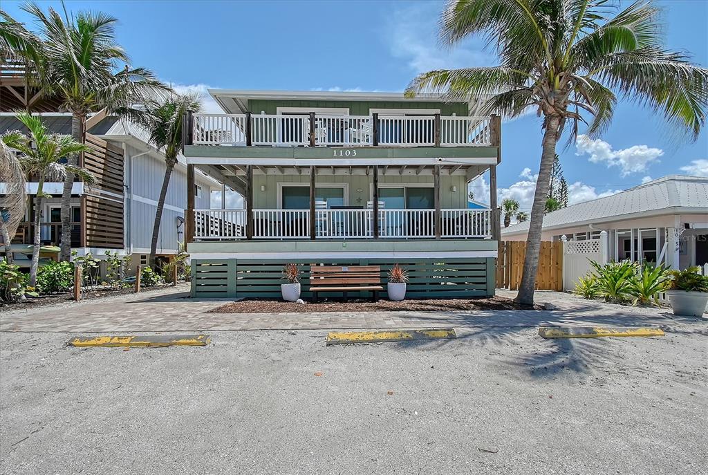 1103 SHORE VIEW DRIVE