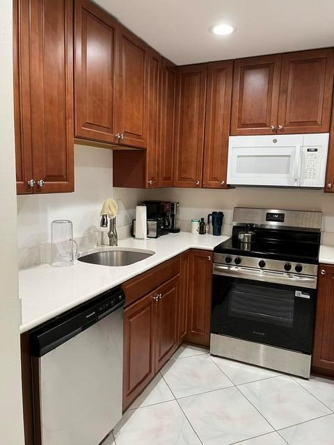 457 Flanders # 457, Delray Beach FL 33484