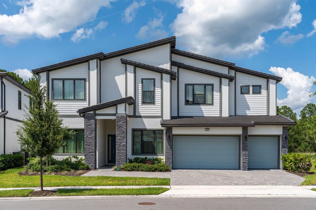 1431 BUTTERFLY MILKWEED COURT