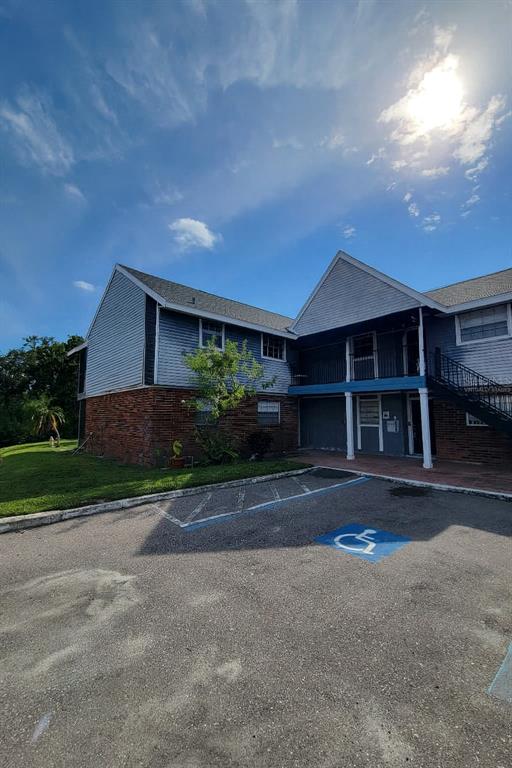 200 COUNTRY CLUB DR UNIT 1302