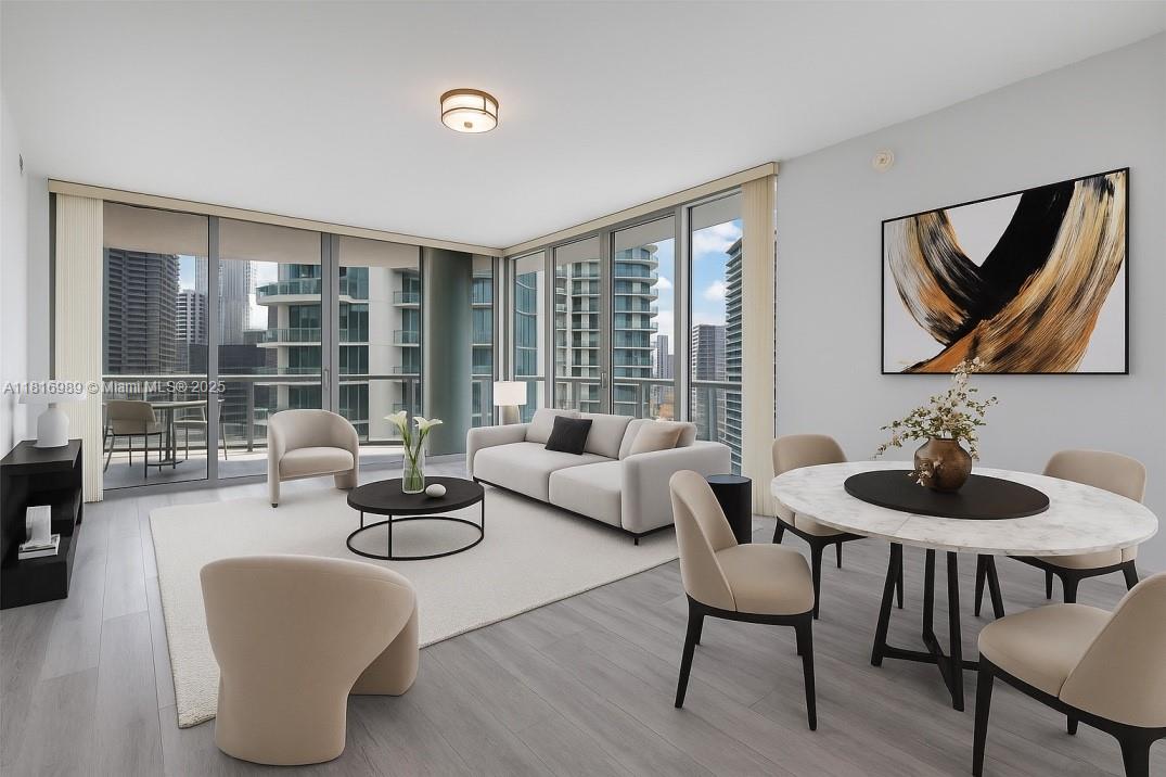 90 SW 3rd St # 1413, Miami FL 33130