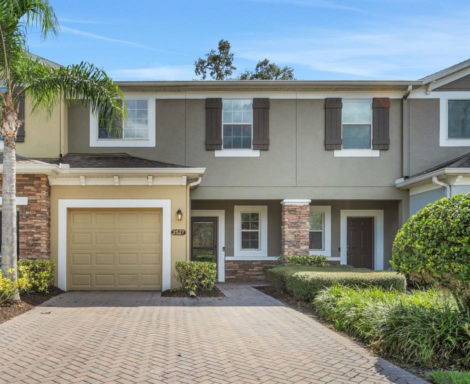 2527 RIVER LANDING DRIVE
