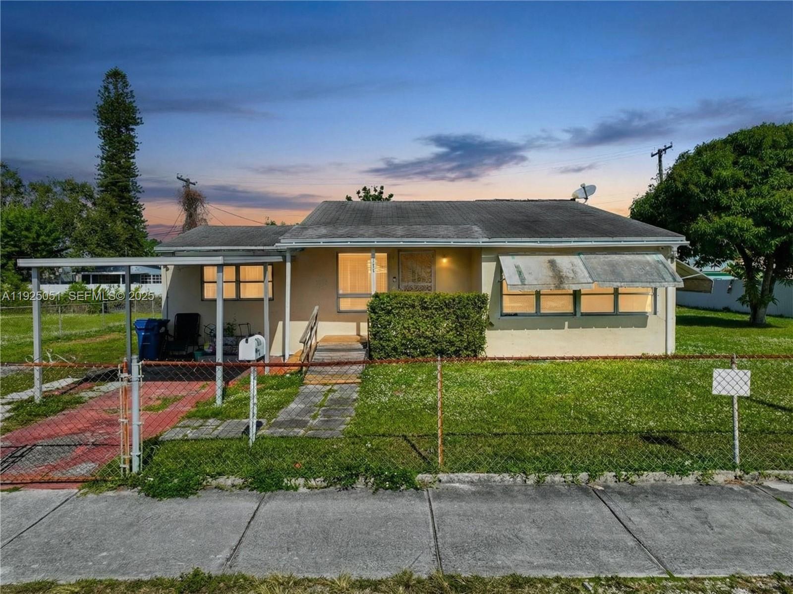761 NW 74th St, Miami FL 33150