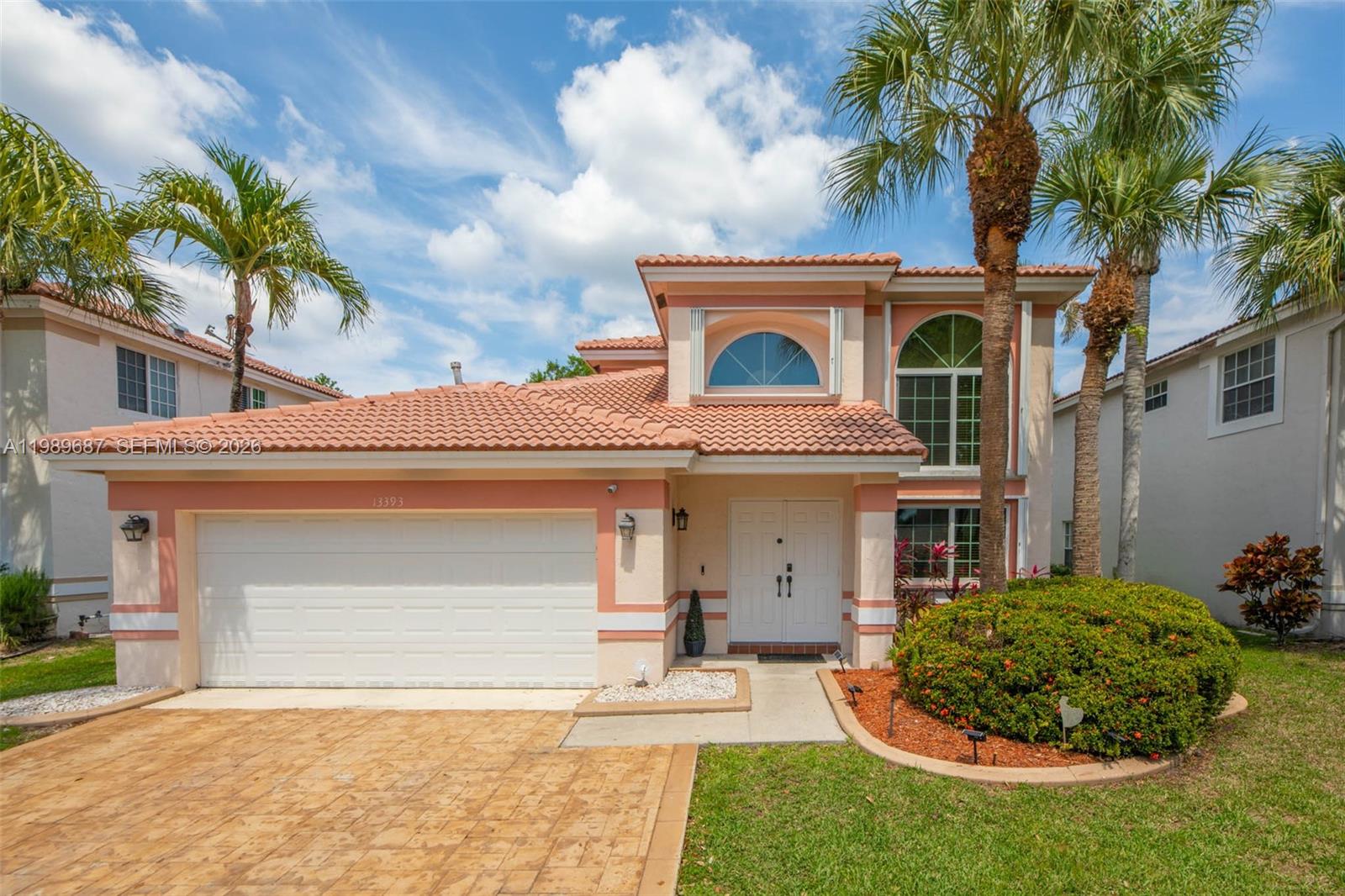 13393 NW 7th St, Plantation FL 33325