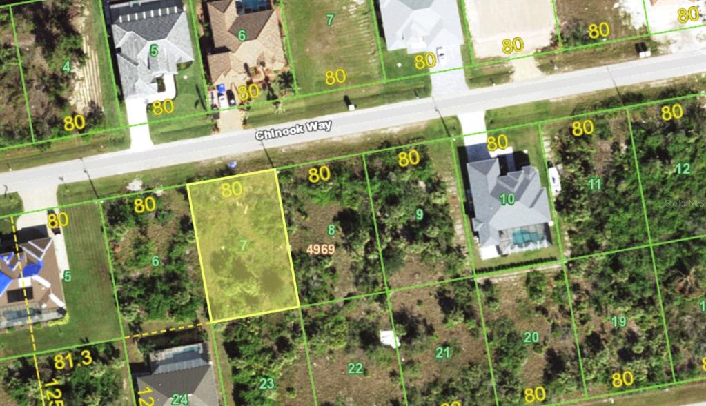 This is a map showing a highlighted vacant residential lot on a street — 15093 CHINOOK WAY, PORT CHARLOTTE, FL